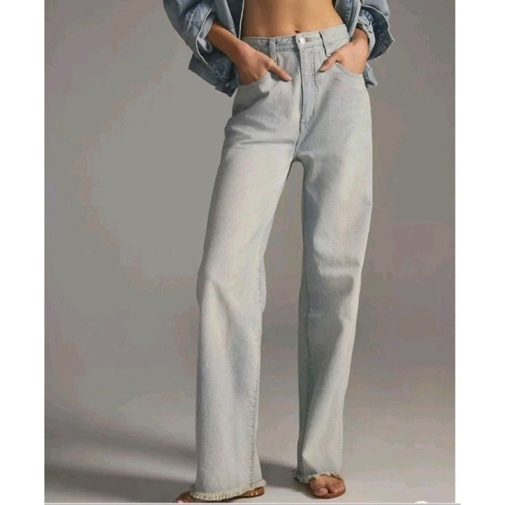 Anthropologie Pilcro Light Wash Cut Off Raw Hem Jeans Size 26x29 NWT $149